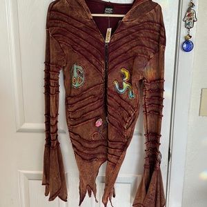 Boho chic, cotton, embroidered, side pocket a jacket